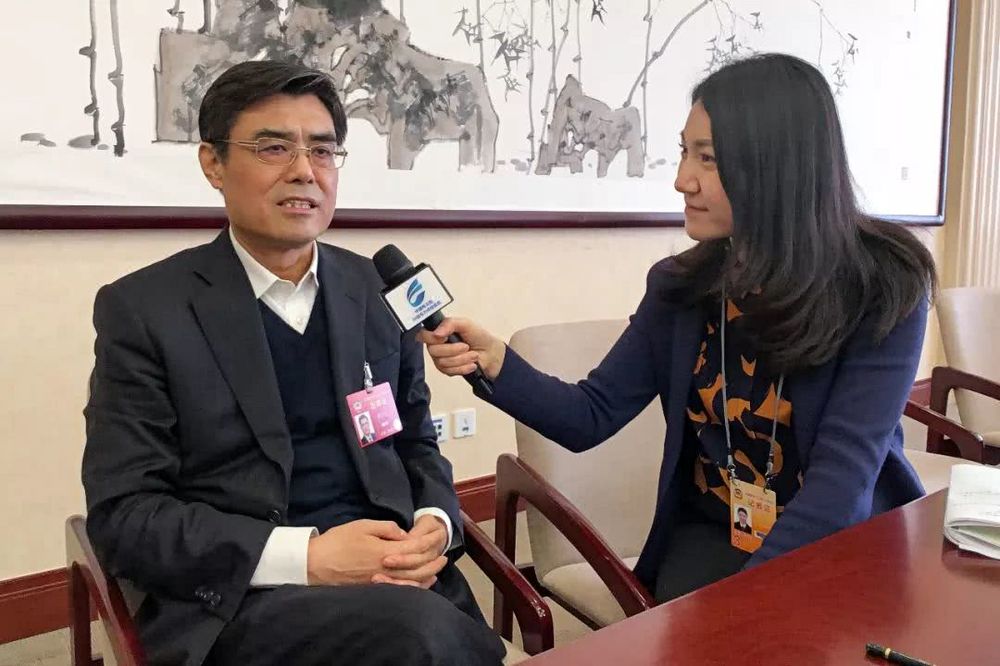 當好能源轉(zhuǎn)型與清潔發(fā)展排頭兵——訪全國政協(xié)委員，中國華能集團有限公司董事長、黨組書記舒印彪