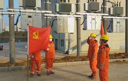 “火線”入黨，在湖北保衛(wèi)戰(zhàn)的戰(zhàn)場上接受組織的考驗