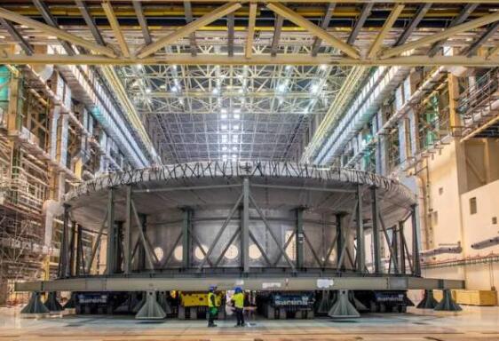 中核集團(tuán):人造太陽(yáng)“心臟”安裝開(kāi)啟