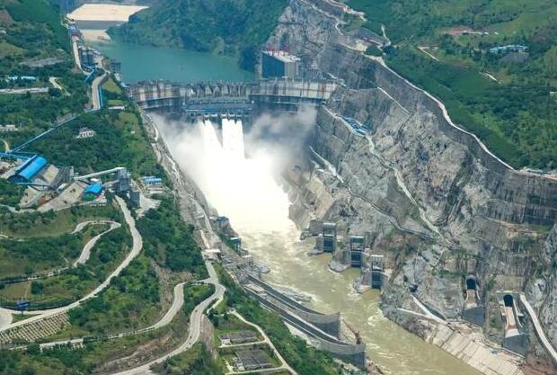 溪洛渡、向家壩、三峽梯級水庫聯(lián)合生態(tài)調(diào)度試驗啟動