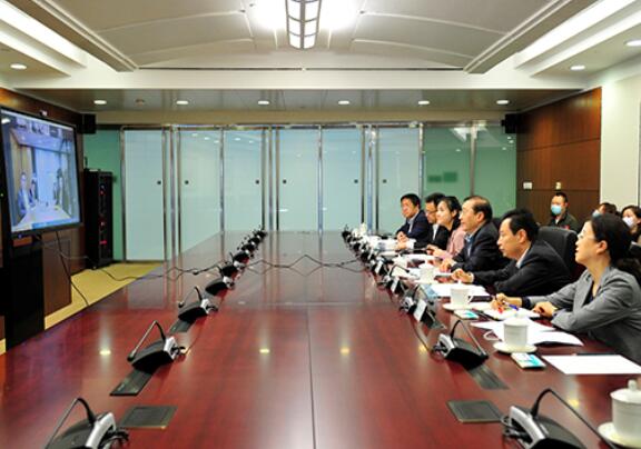 辛保安總經(jīng)理與SAP公司全球執(zhí)行董事會成員、全球業(yè)務(wù)總裁傅美黛舉行視頻會談