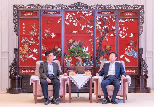 中國(guó)能建總經(jīng)理、黨委副書記孫洪水拜訪揚(yáng)州鎮(zhèn)江主要領(lǐng)導(dǎo)