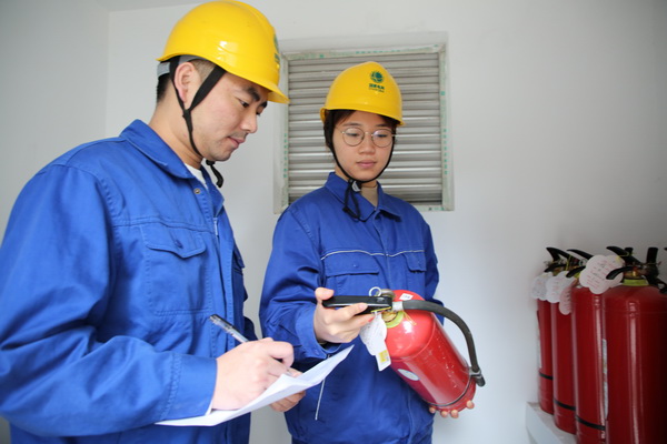 國網(wǎng)寧?？h供電公司持續(xù)深化“電網(wǎng)百日撣塵”專項行動