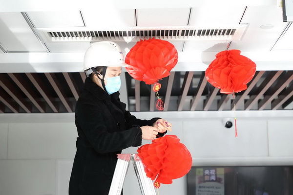 年味漸濃，寧波供電公司多舉措“迎新春 送溫暖”留甬過(guò)年也挺好