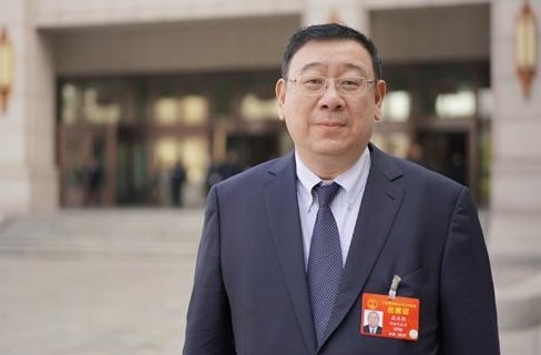 國(guó)網(wǎng)湖南省電力有限公司董事長(zhǎng)、黨委書(shū)記 孟慶強(qiáng):推動(dòng)電池儲(chǔ)能產(chǎn)業(yè)發(fā)展 助力實(shí)現(xiàn)碳達(dá)峰、碳中和目標(biāo)