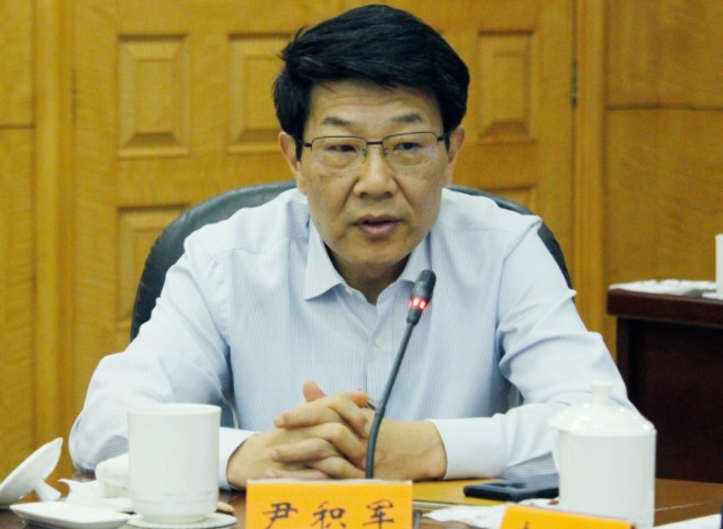 國網(wǎng)浙江省電力有限公司董事長、黨委書記  尹積軍：以“一體四翼”發(fā)展布局落地實(shí)踐 推動浙江高質(zhì)量實(shí)現(xiàn)碳達(dá)峰