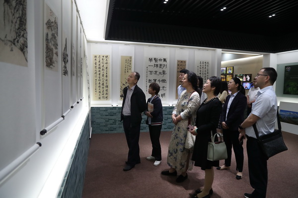 國(guó)網(wǎng)寧?？h供電公司開(kāi)展建黨百年職工廉政書(shū)畫(huà)攝影聯(lián)展