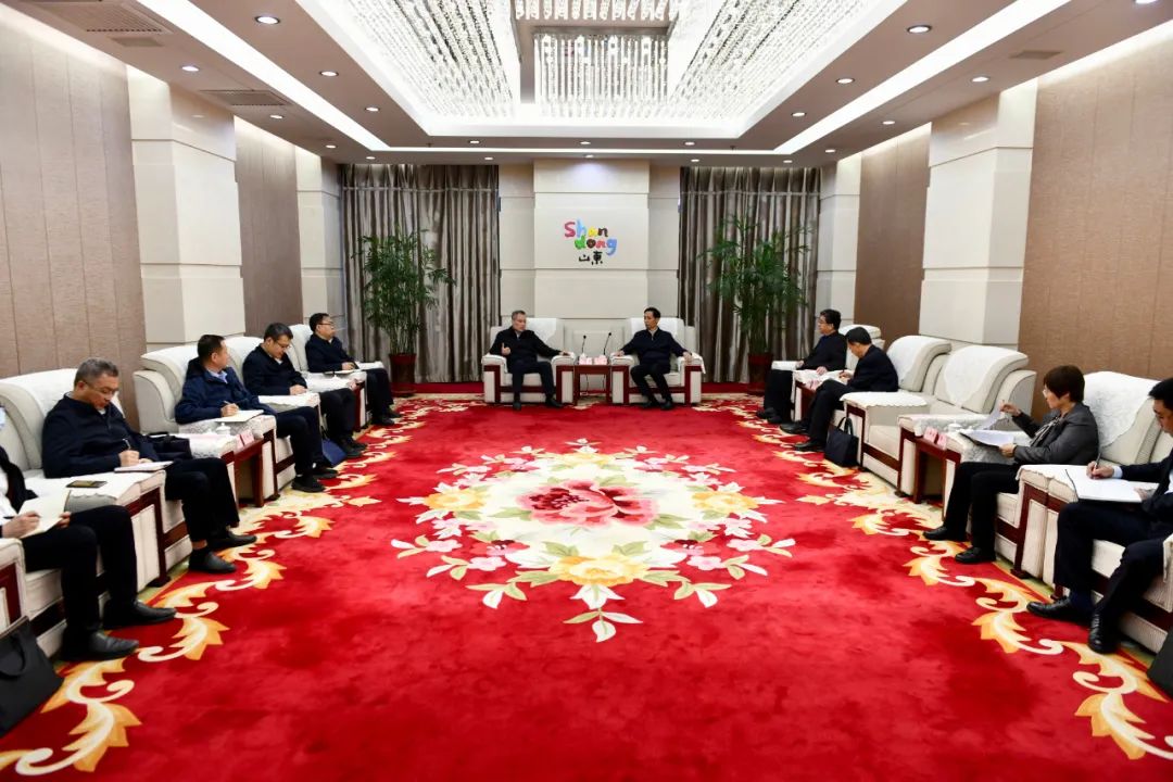 大唐山東發(fā)電公司黨委書記、董事長趙永力拜會菏澤市委副書記、市長張倫