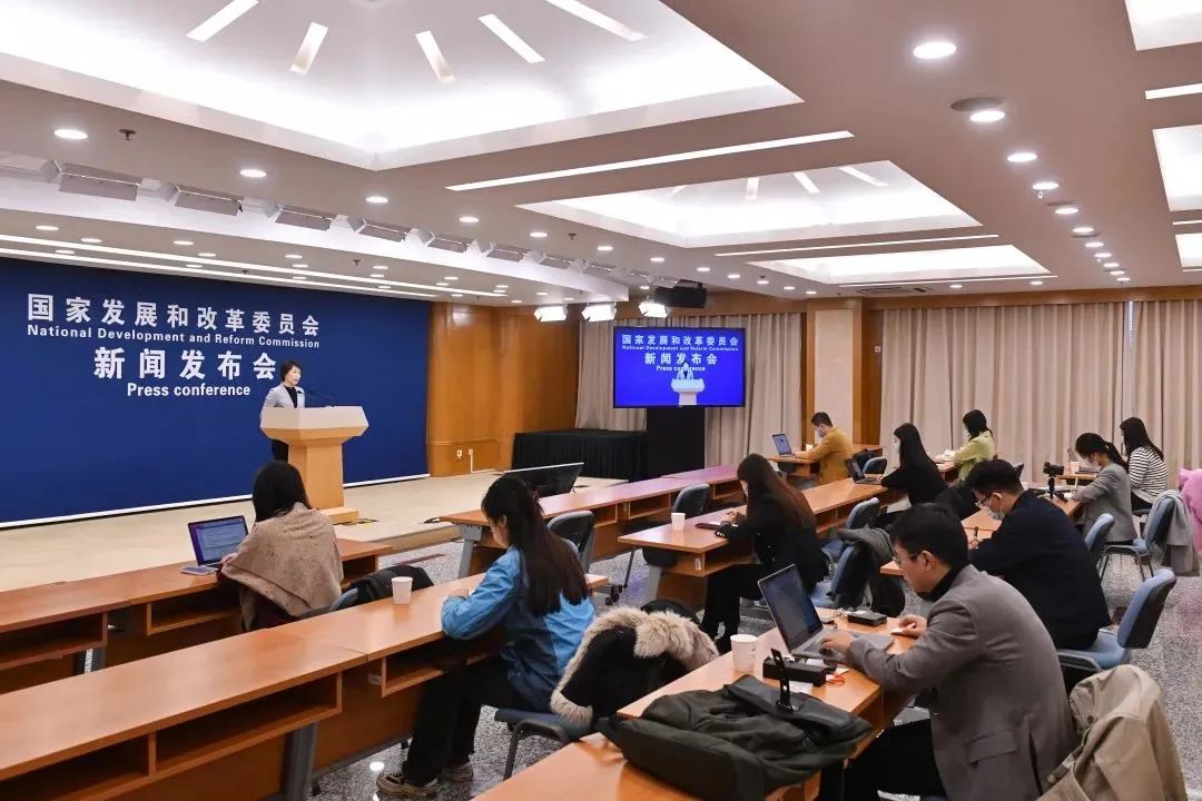 國家發(fā)展改革委：加快建設(shè)核電、水電項(xiàng)目