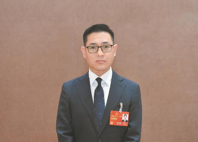 推動清潔能源發(fā)展 促進綠色低碳轉型——訪全國人大代表、河北寶信物流有限公司總經(jīng)理