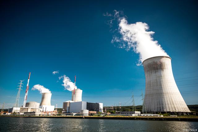 核電報(bào)告：綠電基建大時(shí)代，核電迎再次騰飛