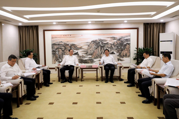 國務院國資委黨委書記、主任張玉卓會見湖南省委副書記、省長毛偉明