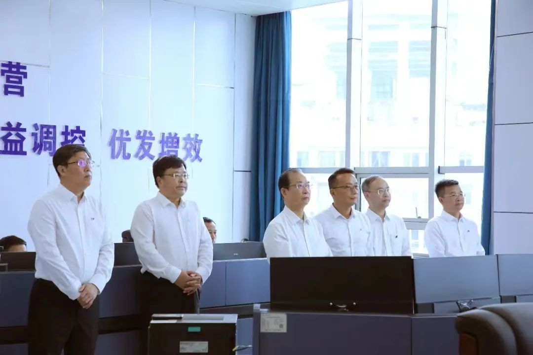 華電黨組書記、董事長(zhǎng)江毅赴貴州區(qū)域開展領(lǐng)題調(diào)研 督導(dǎo)能源保供工作