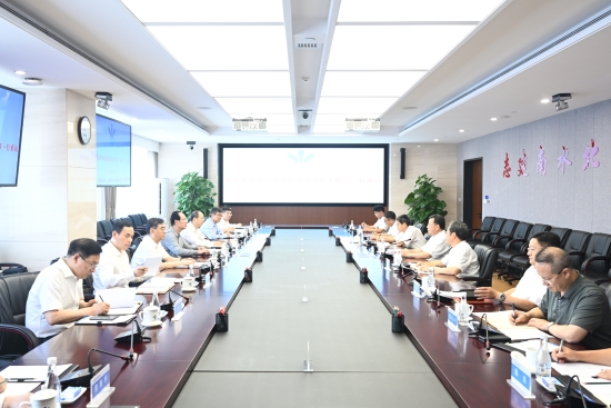 中國電建黨委書記、董事長丁焰章與中國南水北調(diào)集團黨組書記、董事長蔣旭光會談