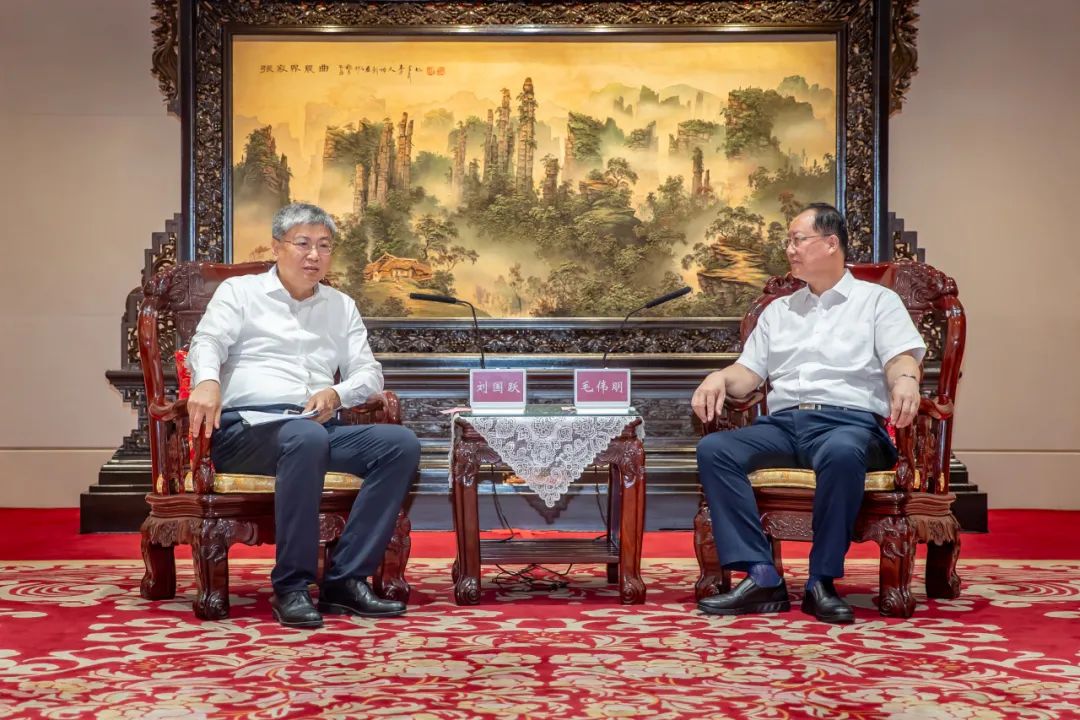國家能源集團黨組書記、董事長劉國躍拜會湖南省委副書記、省長毛偉明