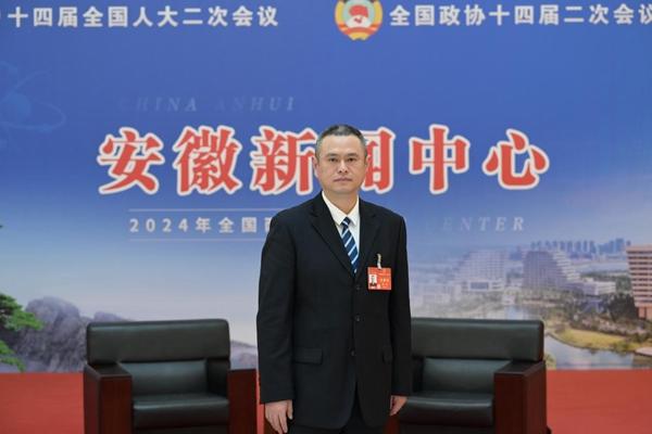 程韜代表：支持引入新質生產力，鼓勵新能源商用車發(fā)展