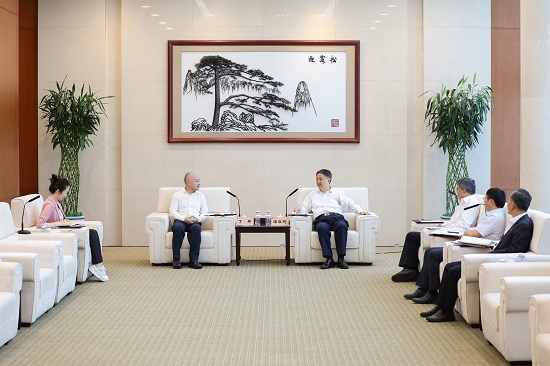 華能集團黨組書記、董事長溫樞剛會見?？谑惺虚L丁暉