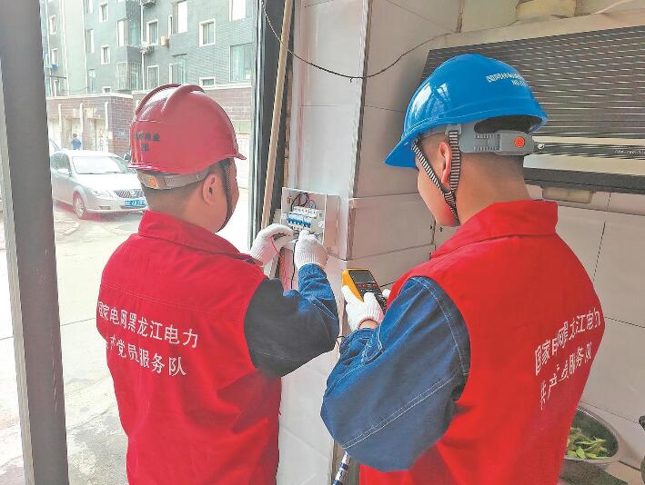 黑龍江林甸縣:幫助商戶重新接線除隱患