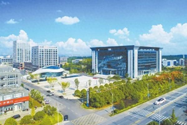 在新能源“儲(chǔ)能”賽道上，湖南如何領(lǐng)跑?