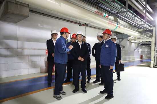 華能集團總經理張文峰到華能青島港務、青島熱電調研