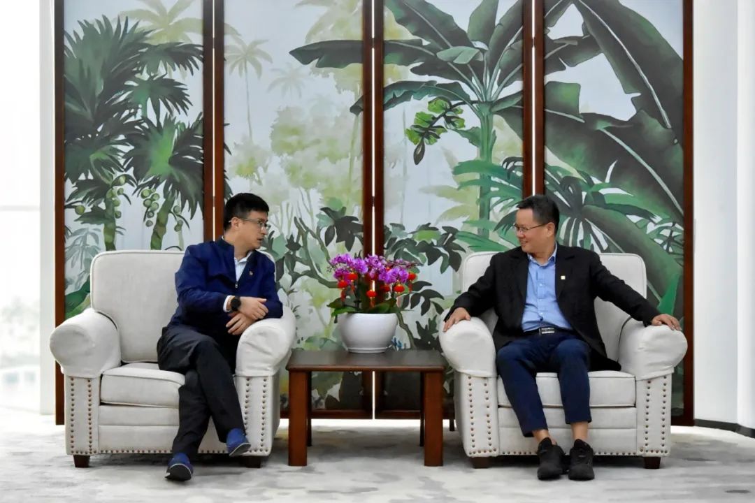 國電投海南公司黨委副書記、總經(jīng)理劉波濤拜訪大唐海南公司黨委書記、董事長王俊啟