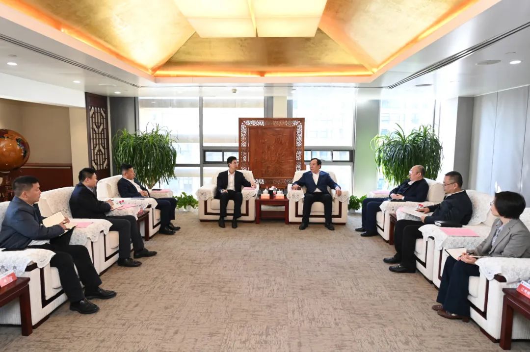 大唐國際黨委書記、董事長李凱會見中建五局黨委書記、董事長田衛(wèi)國