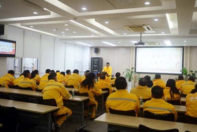 華潤(rùn)南京公司檢修公司黨支部開展黨員大會(huì)、支委會(huì)以及3月份主題黨日活動(dòng)